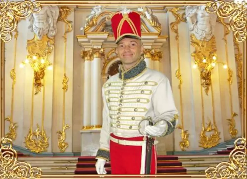 Гусары, мушкетёры, гардемарин, султан с восточной танцовщицей. Ведущий 2