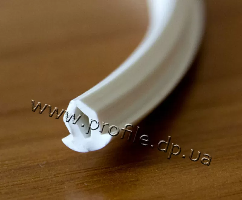 Заглушка для натяжного потолка, багет натяжного потолка, гарпун для натяжного потолка. 10