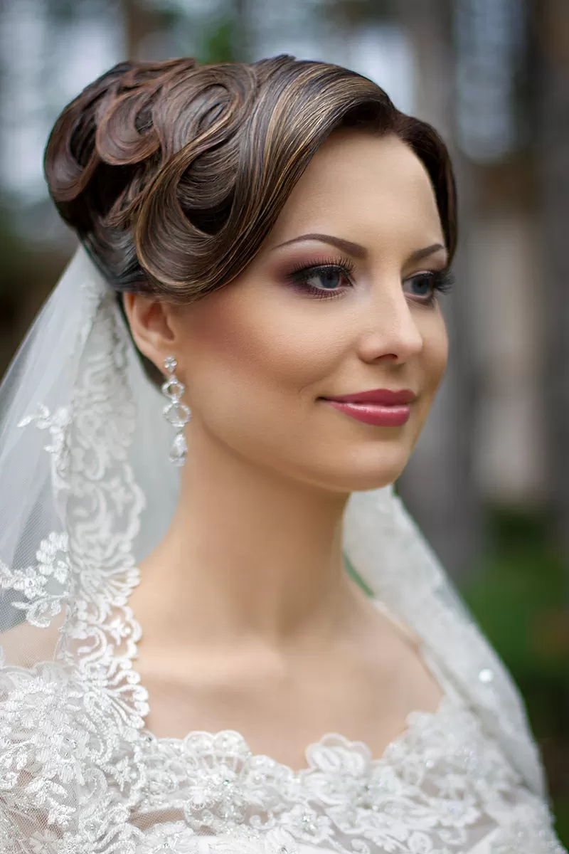 Свадебный макияж и прически/визажист/профессиональный макияж и прическ