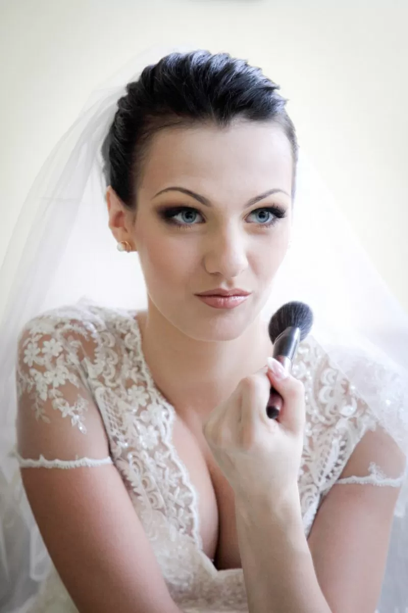 Свадебный макияж и прически/визажист/профессиональный макияж и прическ 8