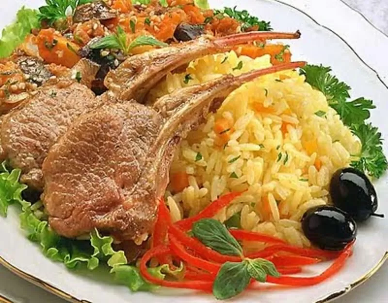 Доставка обедов в офис «Живи вкусно!»