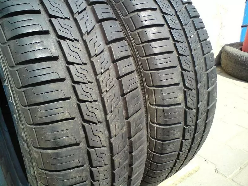 Продам R14 185/60 пара шин б/у  всесезонка  Pirelli