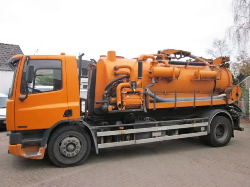 Выкачка ям, услуги илососа