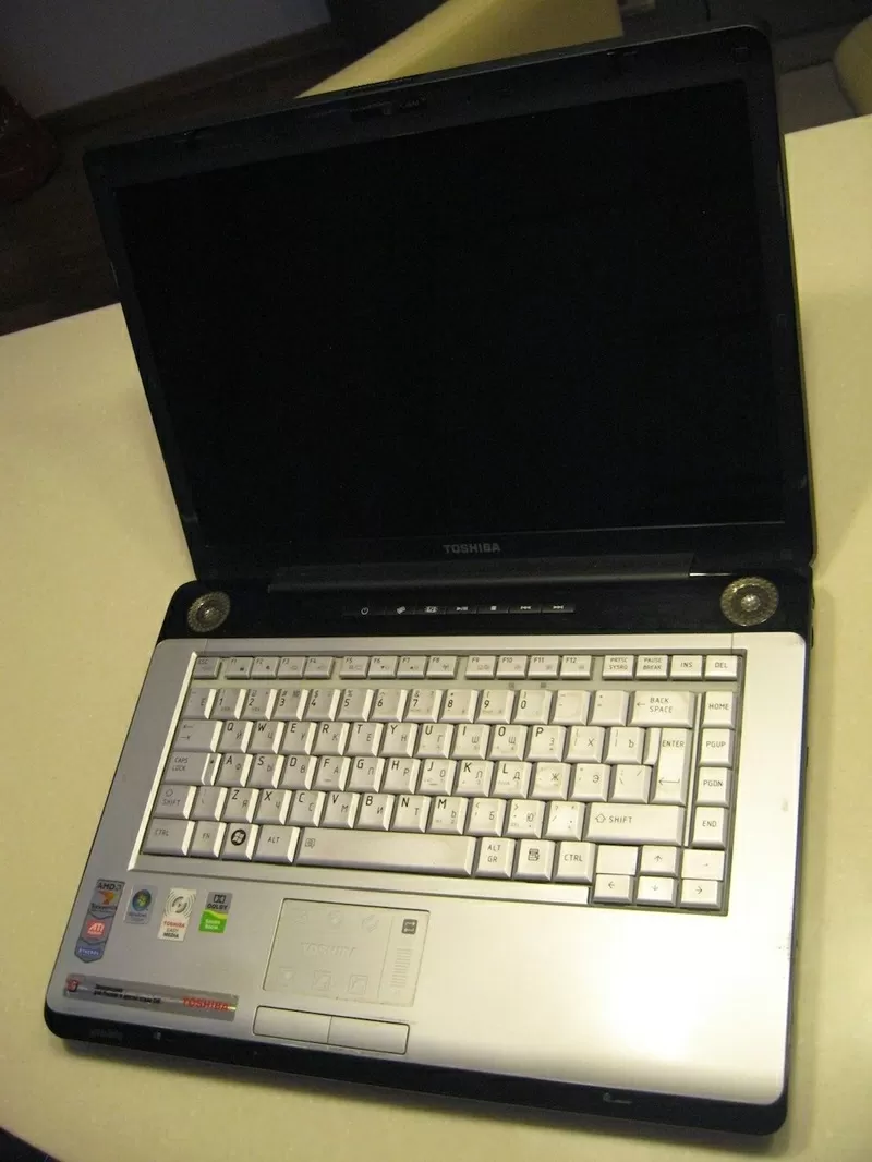 Продам ноутбук TOSHIBA SATELLITE A210-127