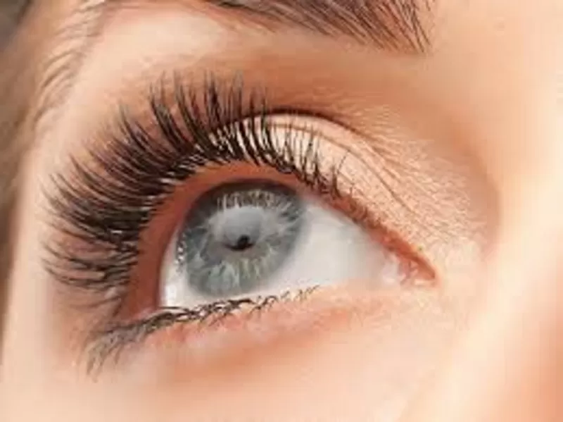 Наращивание ресничек 