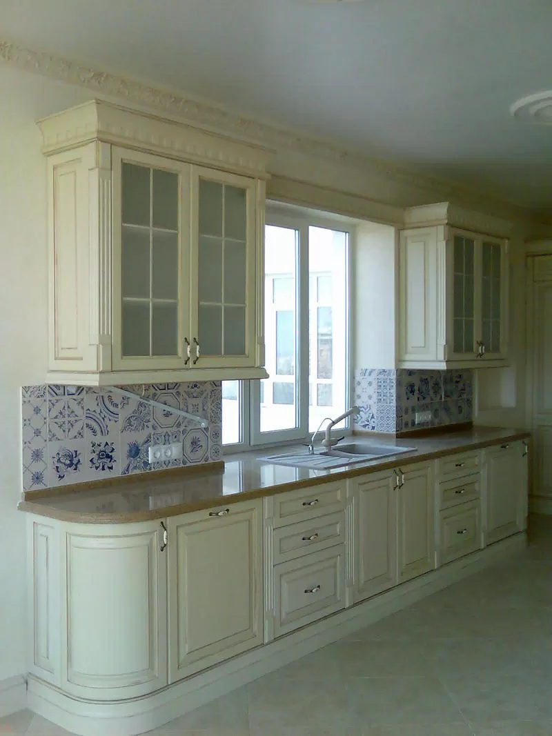 Кухни с натуральными фасадами под заказ 20