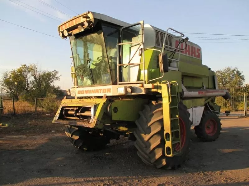 Комбайн CLAAS Dominator 108 MAXI   кукурузная кмс -6