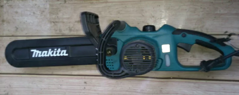  Электропила Makita UC3520A бу