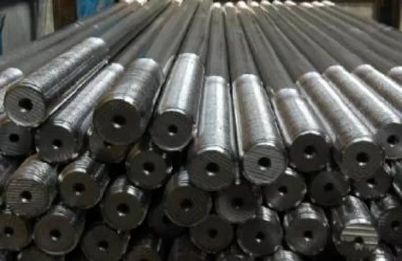 Токарные и слесарные работы