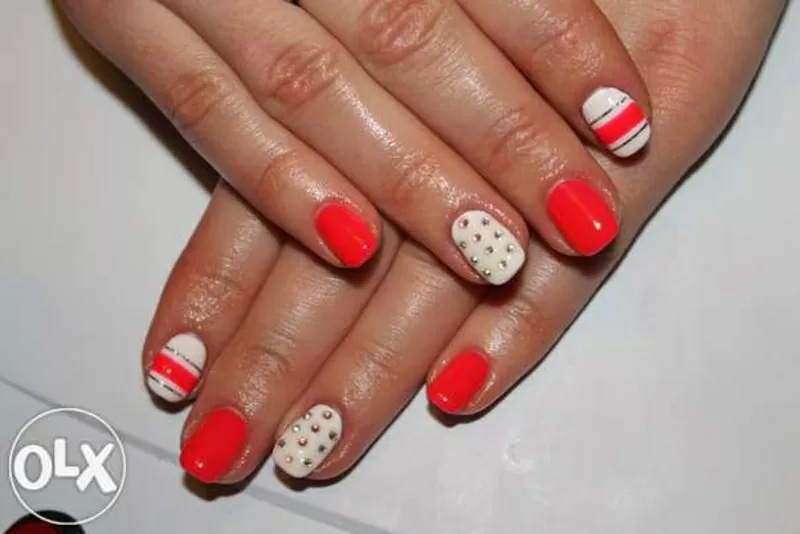 Маникюр и покрытие гель-лаком 200 грн
