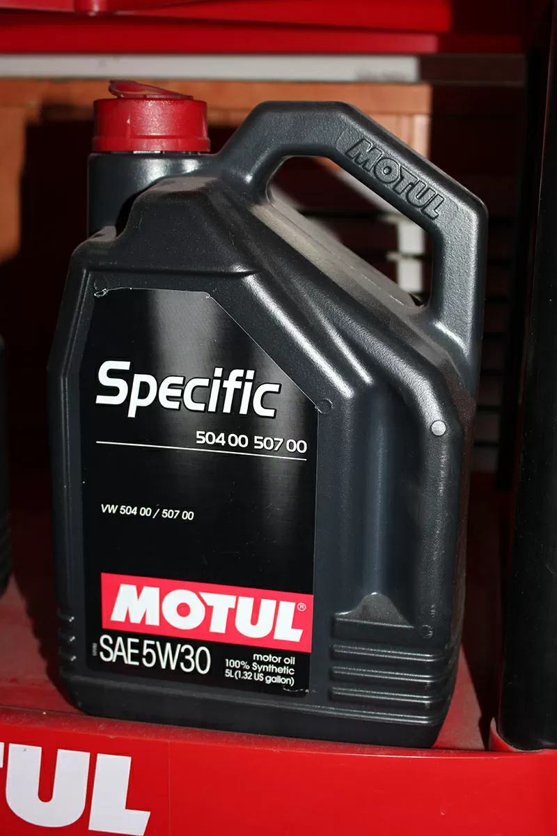 Масло MOTUL 5W-30,  Specific,  5L