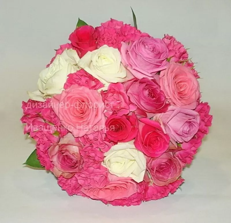 Круглый свадебный букет 4