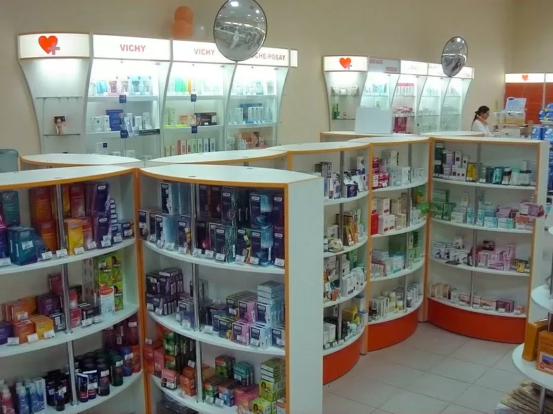 торгові вітрини