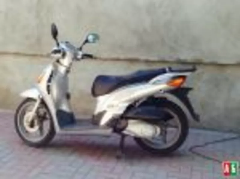 Продам серьезному покупателю японский скутер Honda SH-150. 2009г.в.