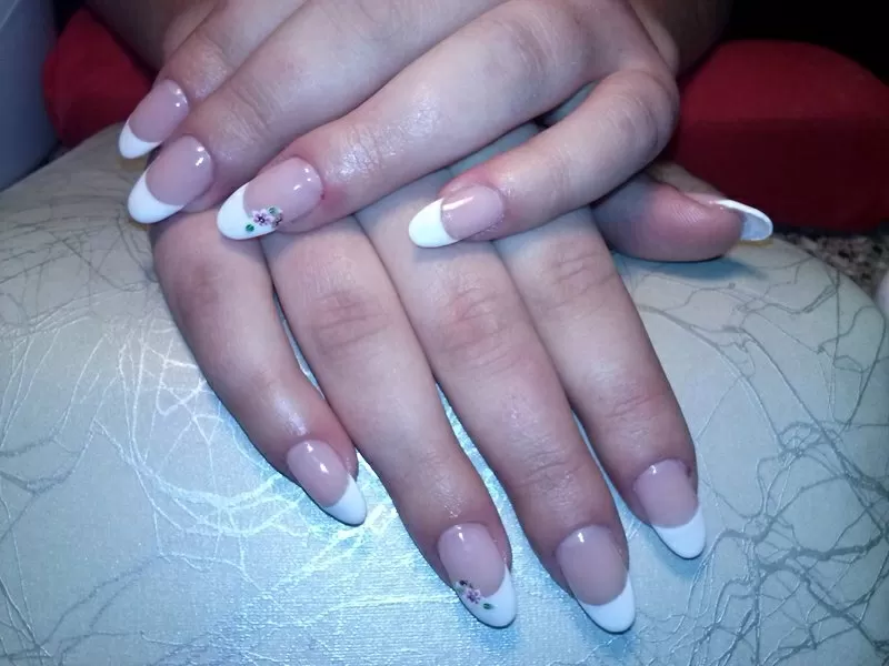 Оригинальное Наращивание ногтей и ресниц 2