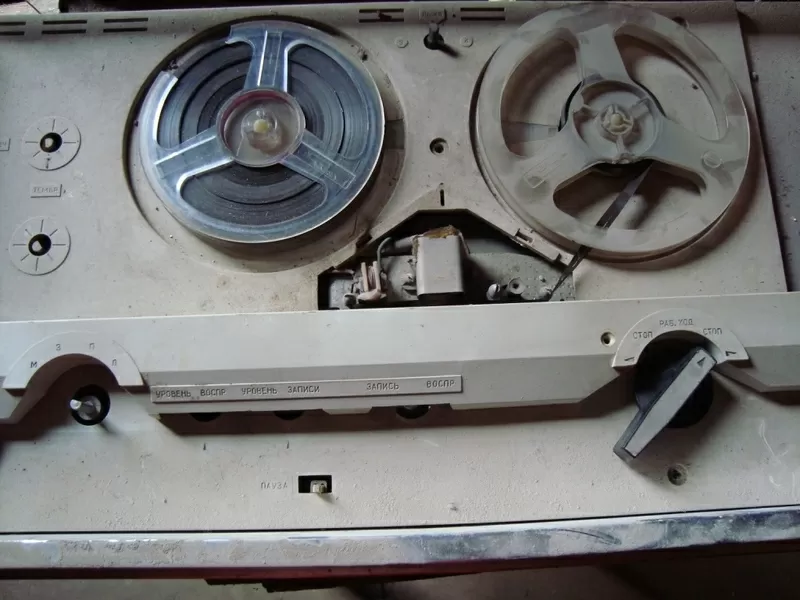 Катушечный магнитофон - Днепр-14А. (Днiпро-14А) 1969. только корпус. 6