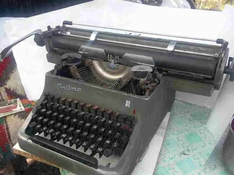 Механическая печатная машинка OPTIMA M10 Mechanik 1950 3