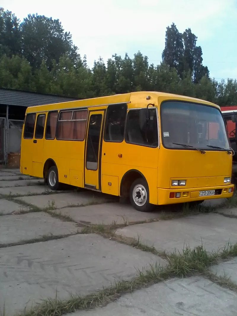 заказ автобуса 27 местпо Киеву