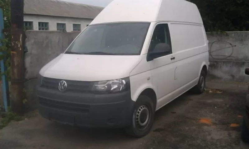 Запчасти б/у на VOLKSWAGEN Transporter T5,  T6