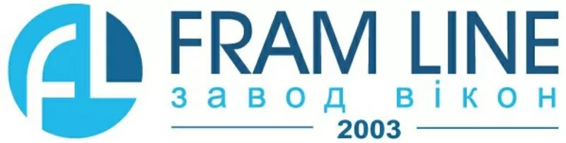 Робочий в цех з виробництва металопластикових вікон та склопакетів