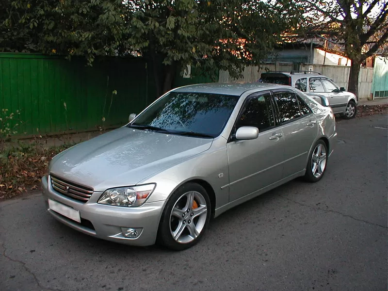 Разборка Lexus IS 1 