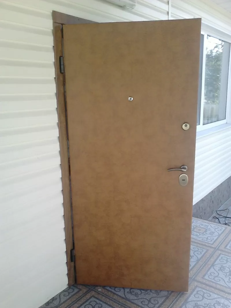 Отделка дверей дермантином , кожзаменителем 8