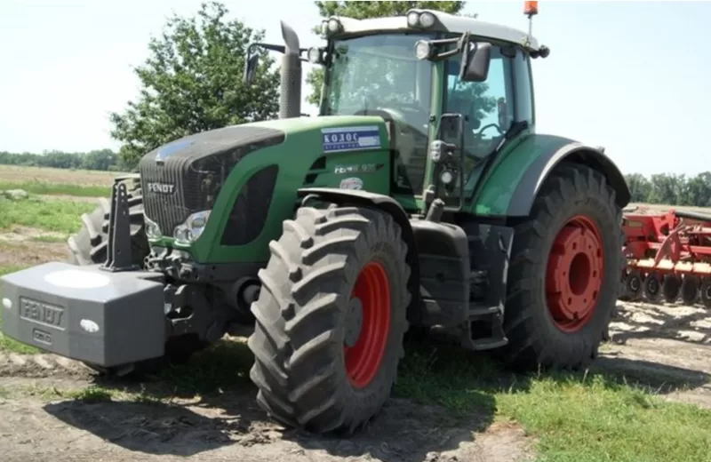 Колісний трактор FENDT 936