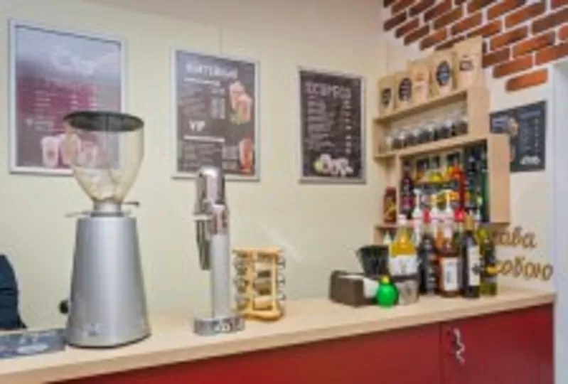 Crema Caffe - франшиза кофейни кофе с собой 3