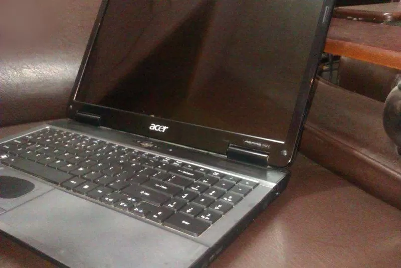 Продам по запчастям ноутбук Acer Aspire 5732z (разборка и установка).