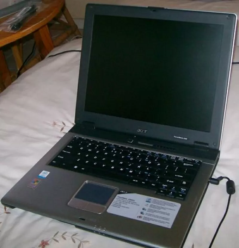 Продам по запчастям ноутбук Acer TravelMate 2350-разборка и установка