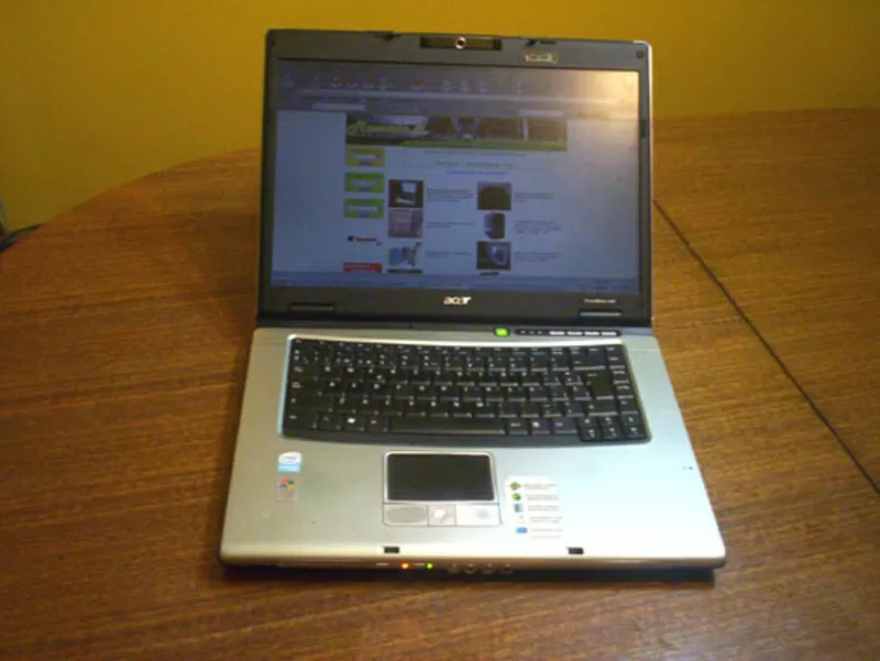 Продам по запчастям ноутбук Acer TravelMate 2490-разборка и установка