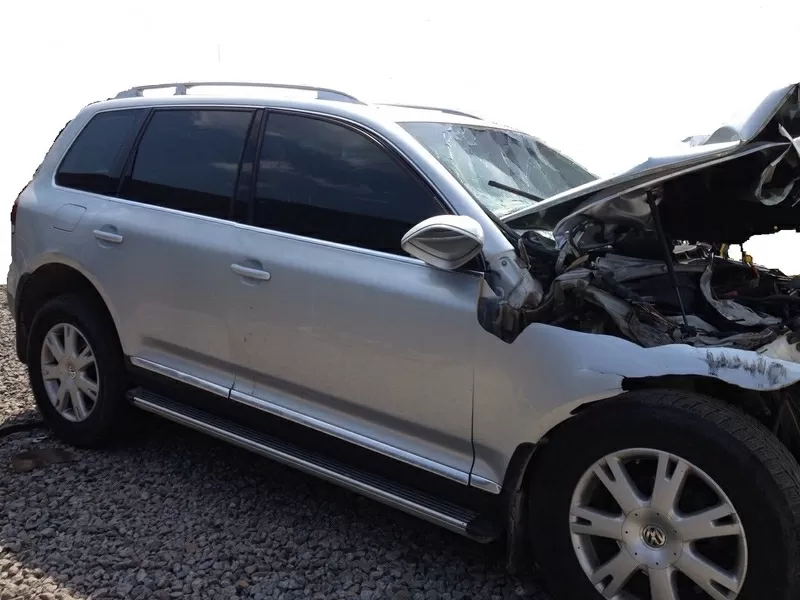 Продается по запчастям Volkswagen Touareg 2009 Г.В.