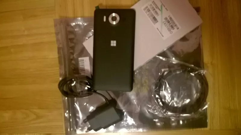 Microsoft Lumia 950,  новый,  (UA UCRF)