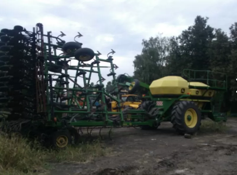 Сівалка пневматична JOHN DEERE 730 2