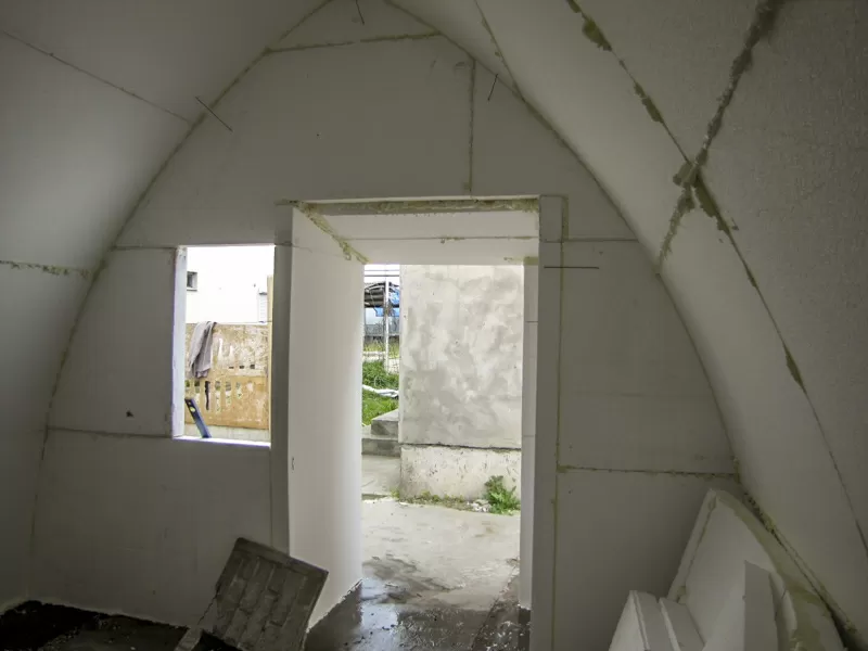 Купольные и арочные строения под бизнес и жилье  из стройпенопласта 2