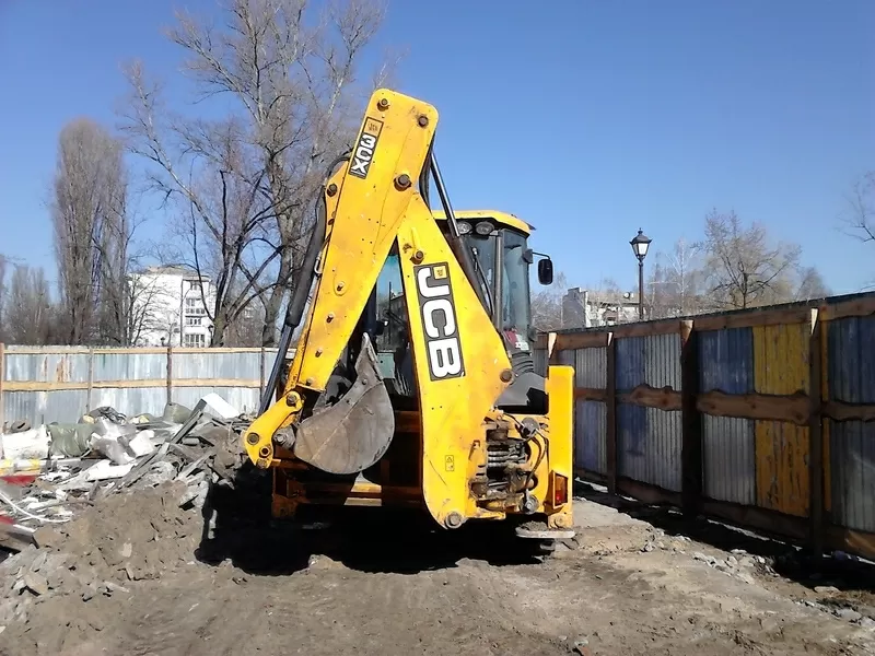 Аренда экскаватора погрузчика jcb 3cx. Услуги экскаватора jcb 3cx.