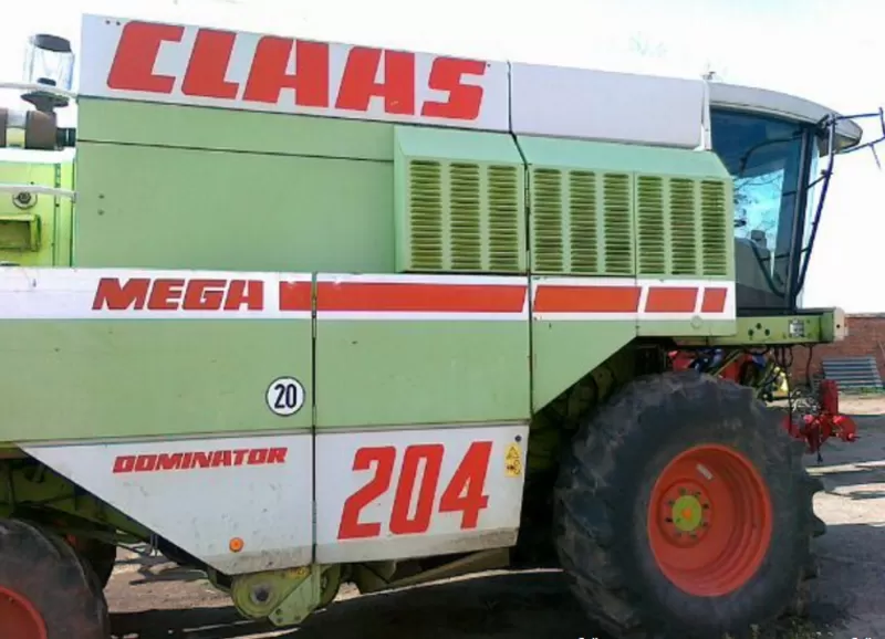 Комбайн CLAAS mega 204