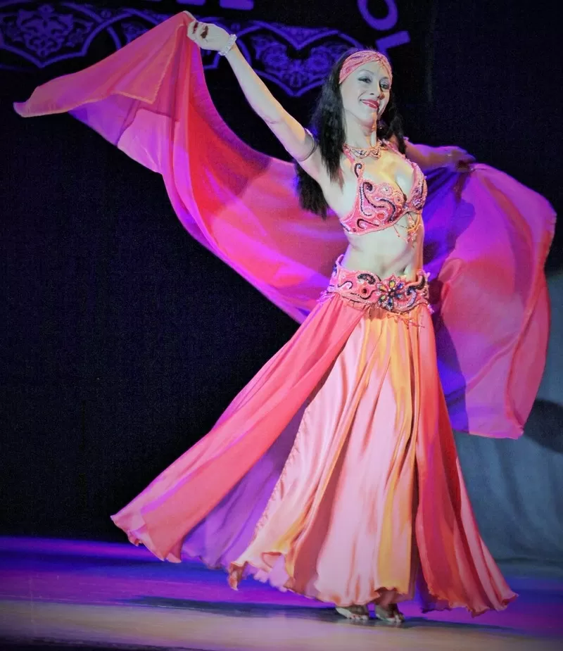 Восточные танцы с Ларой Чайкой 2