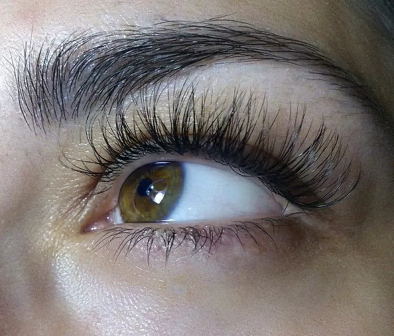 Наращивание ресниц в день обращения. Киев. Троещина. Фестивальный  2