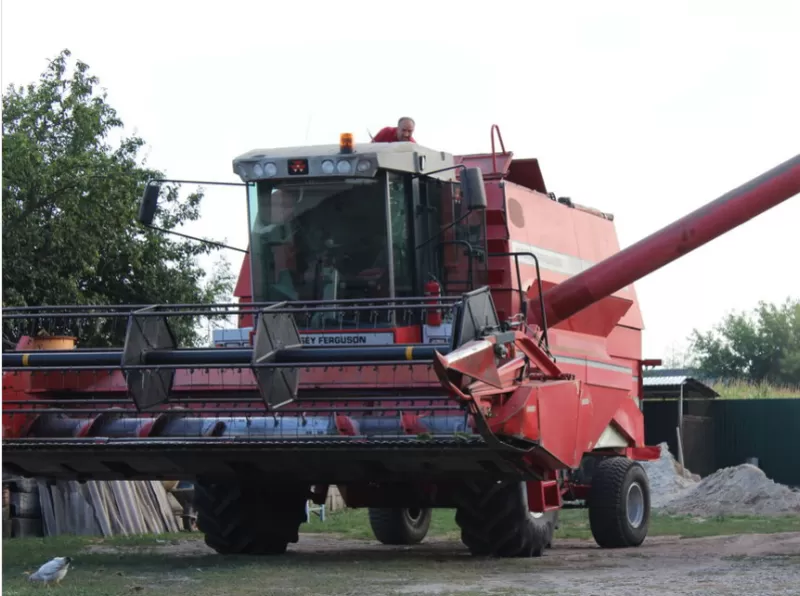 Комбайн MASSEY FERGUSON 36 