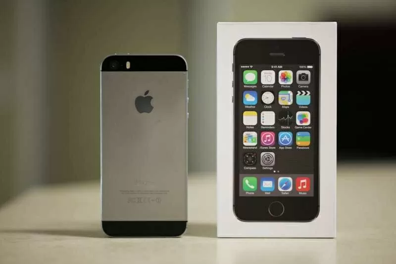 IPhone 5S по выгодной цене в Украине 2