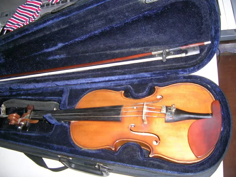 Продам скрипку , немецкая мануфактура, 100 лет, без трещин, для студентов 5
