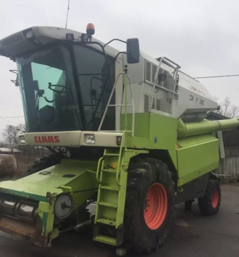 Комбайн CLAAS Medion 310 