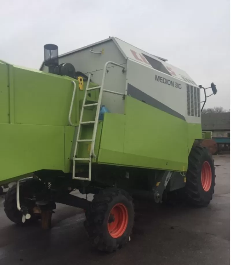 Комбайн CLAAS Medion 310  2