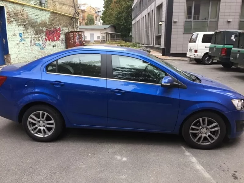 Продам CHEVROLET AVEO