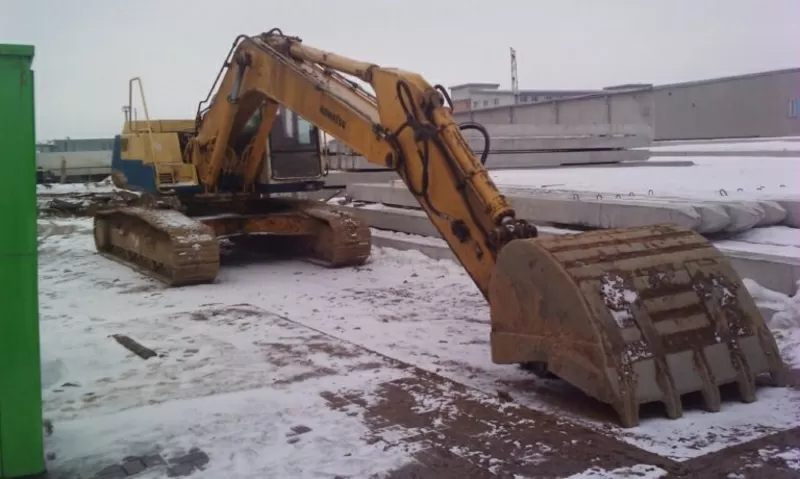 Экскаватор Камацу Komatsu PC240LC