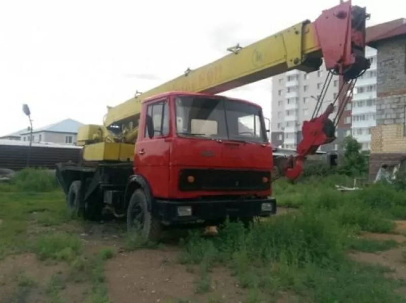 Услуги спецтехники,  аренда автокрана,  автовышки г. Киев,  Киевская обл.