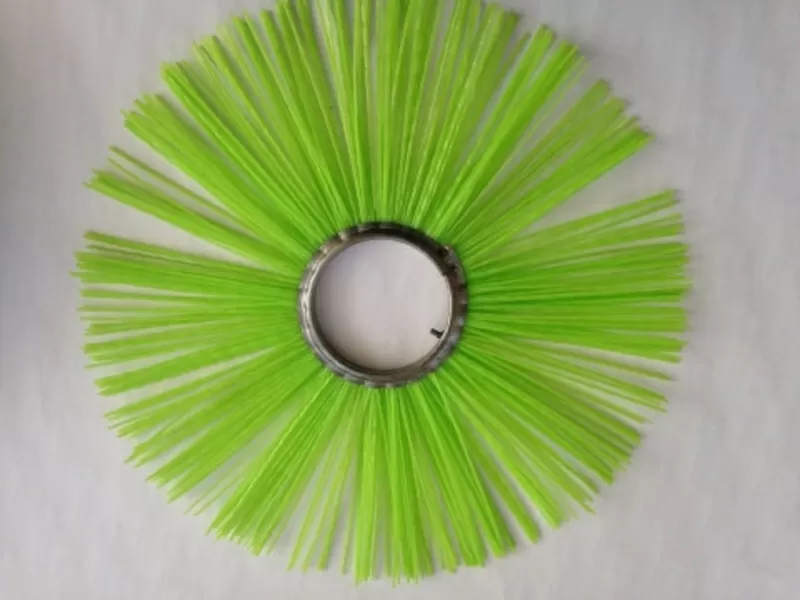 Полипропиленовая дисковая щетка 120х550.