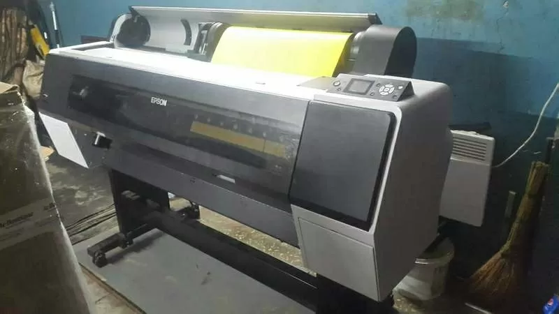  Продается принтер плотер Epson Stylus Pro 9890