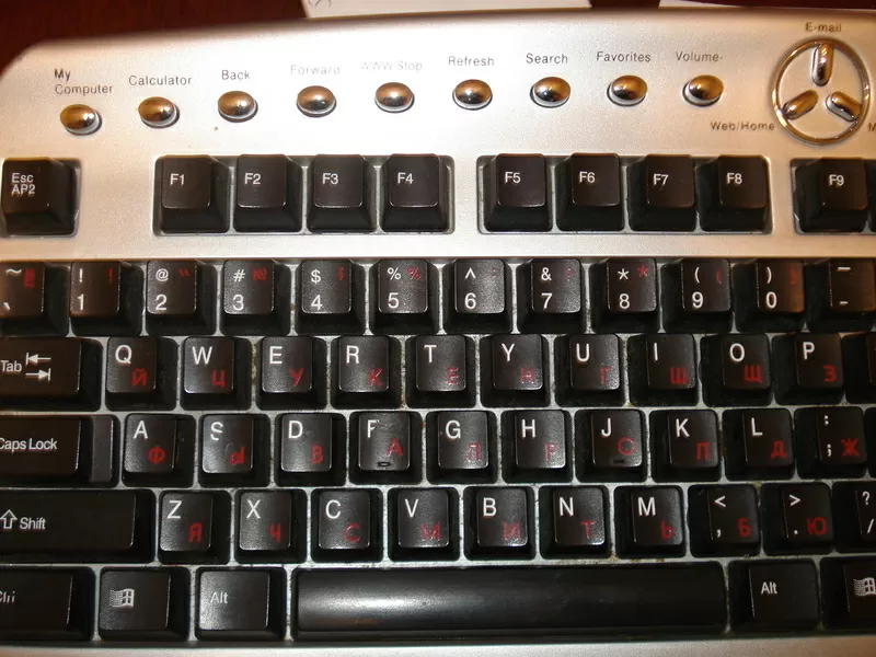 Клавиатура Delux DLK-9872 PS/2 ,  две мышки,  кабеля , переходник для пк 9